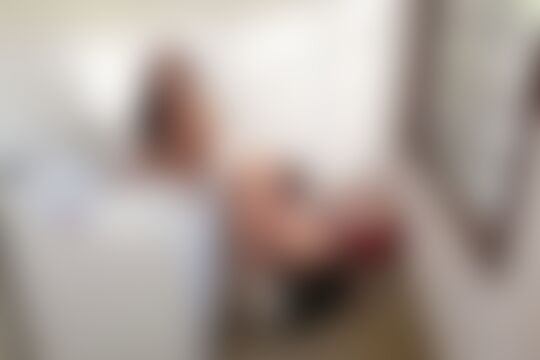 'Riesenschwanz'-Szene aus Ava Addams - Older Women Younger Guys