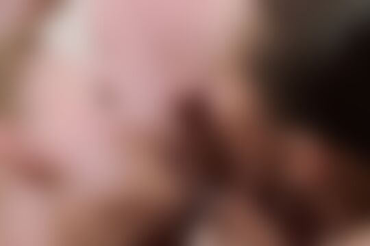 'Nurse'-Szene aus Doppelvisite: Zwei Schwestern wollen Schwanz