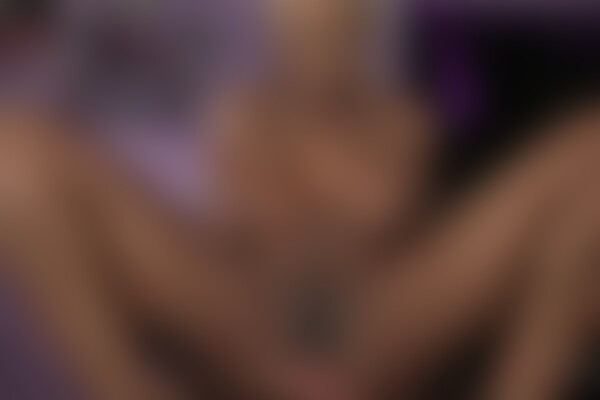 'Curvy'-Szene aus Baby Gemini - Glenn King's Mean Bitches 3