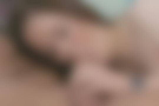 'Mollig'-Szene aus Strassenflirt: Mollig und blass, hübsch und geil