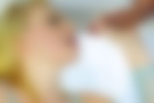 'Kinky'-Szene aus The Kinky Wife (Milking Table) Szene 2