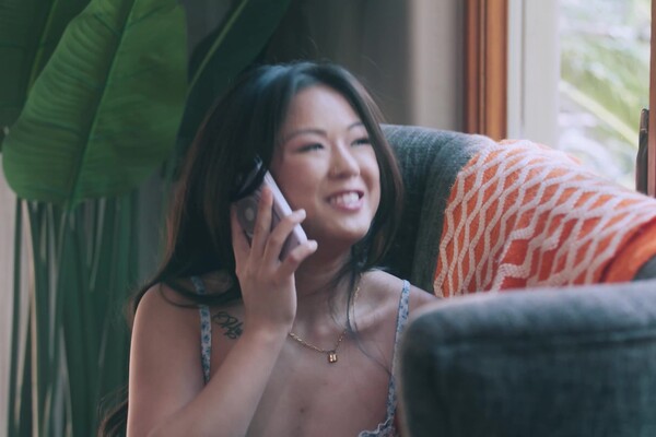 'Nachbar'-Szene aus Lulu Chu - Surprise Me