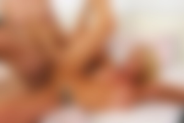 'Nymphomanin'-Szene aus Briana Banks & Natalia Queen - I'm A Nymphomaniac Like Mom 4