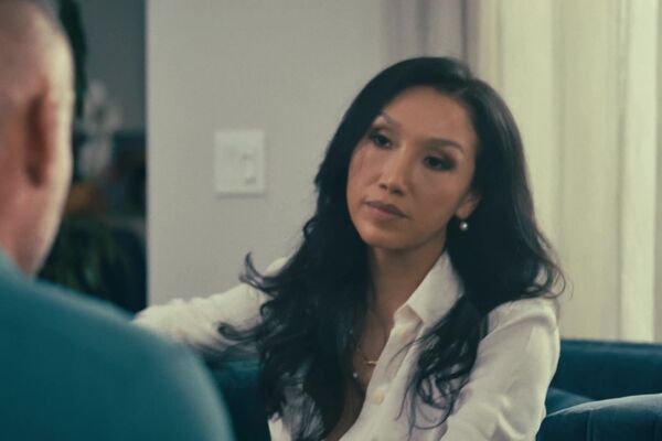 'Ehefrau'-Szene aus Sarah Arabic & Vicki Chase - M.I.L.F.S 2