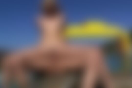 'Bikini'-Szene aus Nicole Ray - Bikini Girls 3