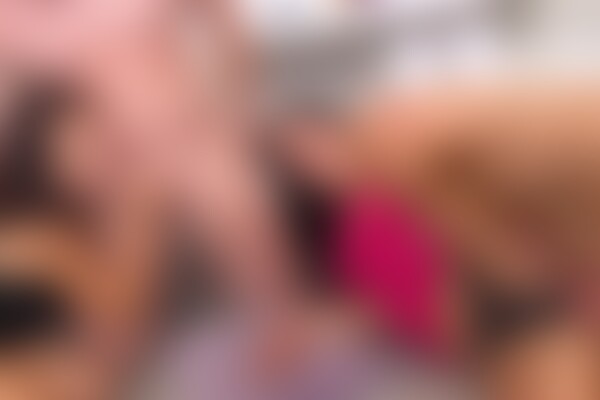 'Premium'-Szene aus Sisters Make Blisters (Grand Parents X) Szene 4