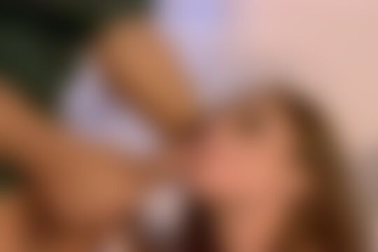 'Krankenschwester'-Szene aus Aleska Diamond, Lana & Valentina Blue - Krankenschwestern im Analfieber