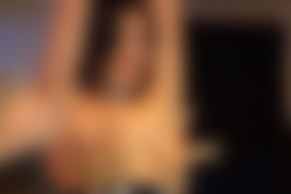 'Domina'-Szene aus Livia Choice - Domina Dates: Die Kunst des Quälens