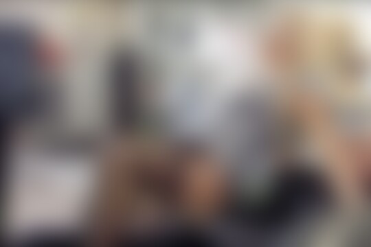 'Strapse'-Szene aus Gina Blonde in heißen Strapsen geil gevögelt