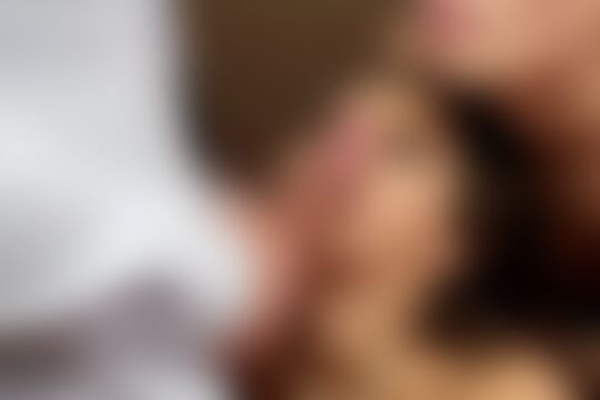 'Sekretärin'-Szene aus Sexy brünette Babes haben edlen Büro-Dreier