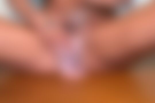 'Essen'-Szene aus Mit Essen spielt man ...