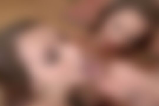 'Vampir'-Szene aus Naughty 3 Somes (Explicit Empire) Szene 5