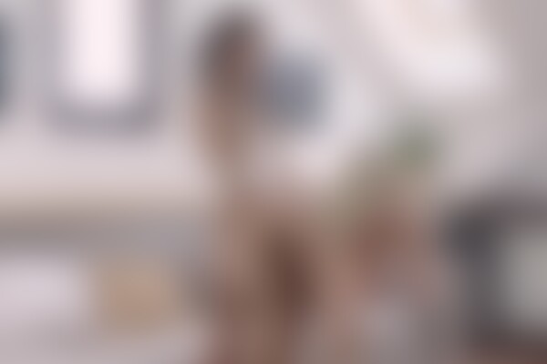 'Lesbensex'-Szene aus Brittany Bardot & Mia Trejsi - Women Of A Certain Age 14