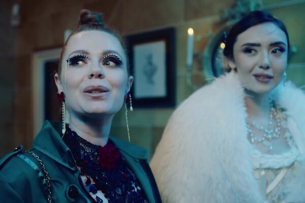 'Polnisch'-Szene aus Catherine Knight & Marina Maya - Scandalous