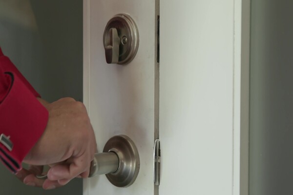 'Cheating'-Szene aus Sophia Sterling - Secretaries In Heat 2