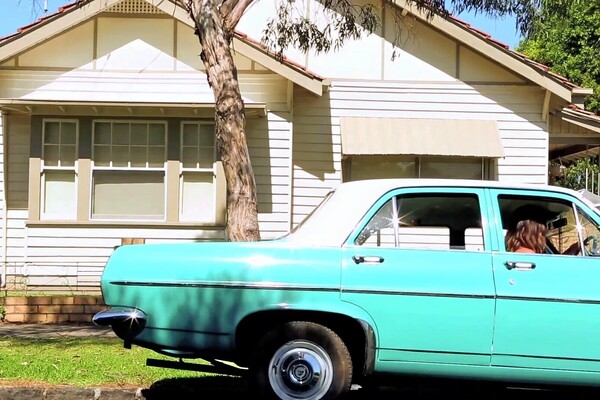 'Beach'-Szene aus Life Is A Beach (Southern Sins) Szene 2