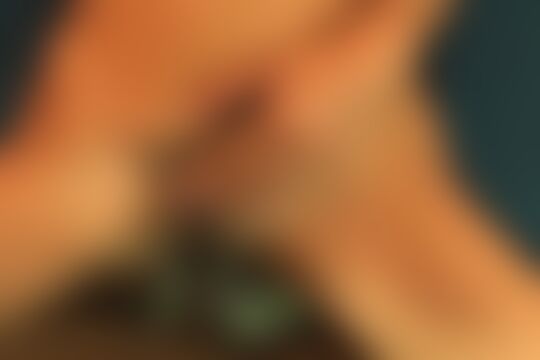 'Überraschung'-Szene aus Unglaublich hübsche Brünette liebt Überraschungen