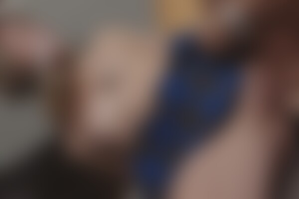 '18 Jahre alt'-Szene aus Aurora Belle - 18 & Horny 5