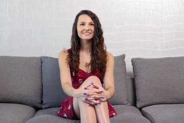 'Amateure'-Szene aus Liz Jordan - Amateurs Caught On Cam 6