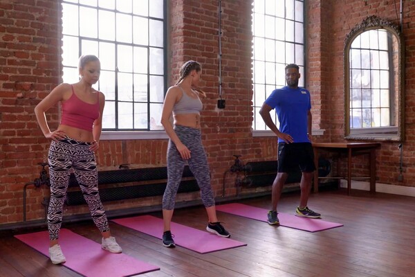 'Gym'-Szene aus Julia Parker - Banging At The Gym 2