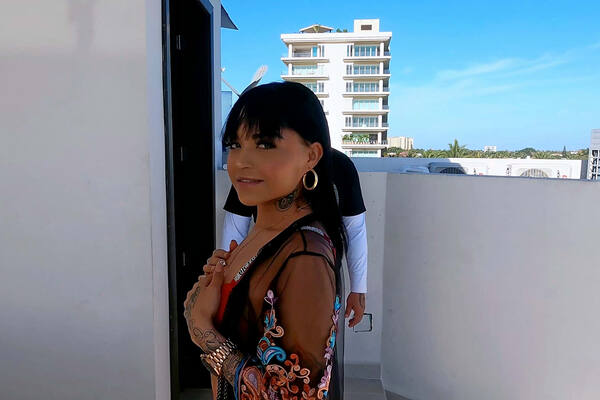 'Mexikanisch'-Szene aus Barbara Mont - Spicy Hot Chicas