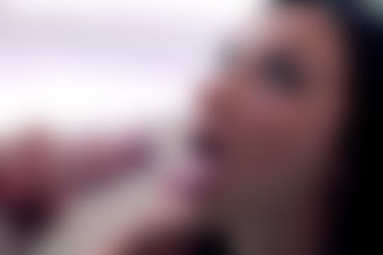 'Blasen'-Szene aus Mia Magma - Fellucia Blow: A Blowjob Experience