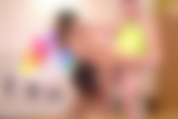 'Gym'-Szene aus Luna Corazon & Tina Kay - Threesomes in the Gym 2