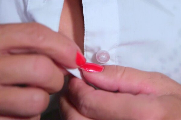 'Socken'-Szene aus Cheyanne - Granny Loves Young Cock 7