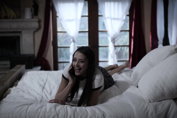 'PAWG'-Szene aus Avi Love, Gia Paige & Silvia Saige - The Best Of Forbidden Scenes 15