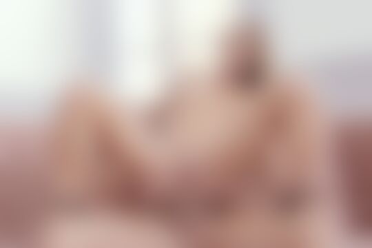 'Arzt'-Szene aus Alexis Crystal - Art School