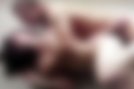 'Schönheit'-Szene aus Die blasse Schönheit Jenna J. Ross genießt jeden Zentimeter vom Schwanz ihres Freundes