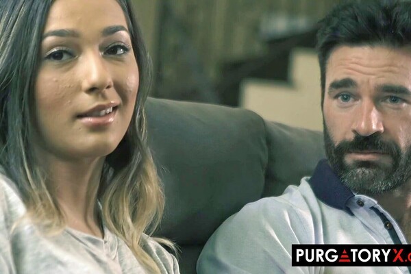 'CFNM'-Szene aus Jaye Summers - My Husband Convinced Me