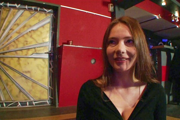 'Sklavin'-Szene aus Das Sadistenschloss 8 (MMV) Szene 2