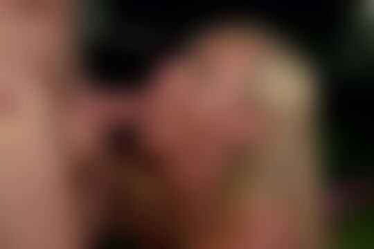 'Reiten'-Szene aus Dirty Tina & Tina - Verführt von einer reifen Frau 6