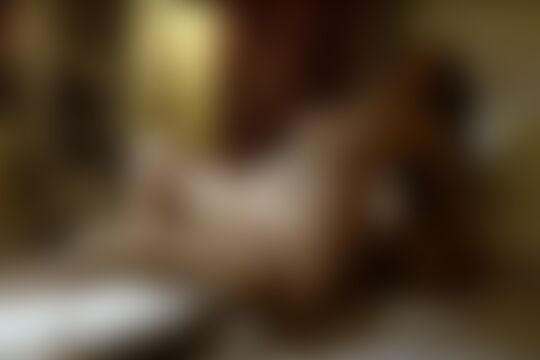 'Reiten'-Szene aus Winnie - Verführt von einer reifen Frau 6