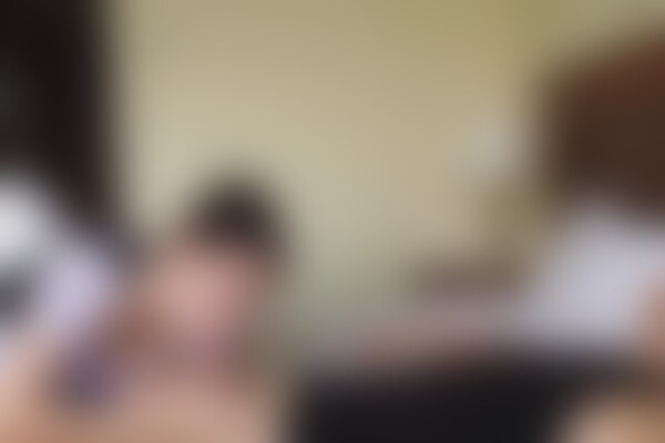 'Zimmermädchen'-Szene aus Little Betsys Sexvideos 2 (Little Betsy) Szene 1