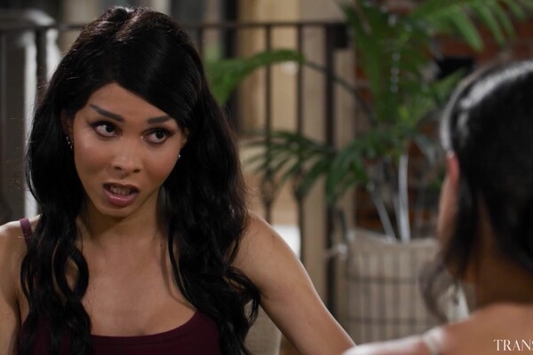 'Sugar Daddy'-Szene aus Penny Barber & Valeria Atreides - Sugar Sugar