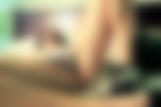 'Spiel'-Szene aus Kylie Sky: Spiel mit mir!