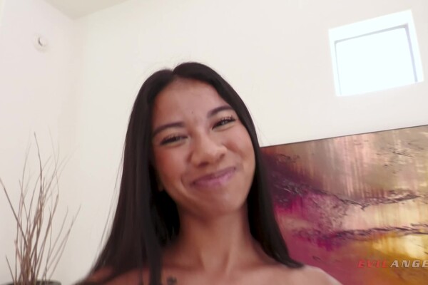 'Interview'-Szene aus Ameena Green - Pleasure Vixens 2