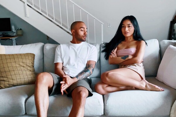 'Model'-Szene aus Avery Black - Model Time 7