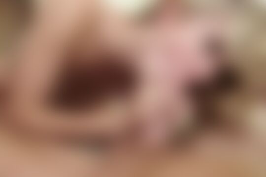 'Rough'-Szene aus Verdorbener blonder Teenie mag es grob