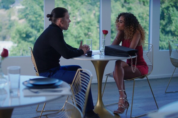 'Fitness'-Szene aus Scarlit Scandal - Finesse 2