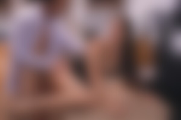 'Alien'-Szene aus Princess Alice - Girls At Work - Stories 5