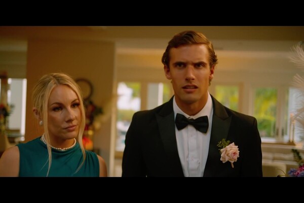 'Hochzeit'-Szene aus Sinatra Monroe - Single Minded