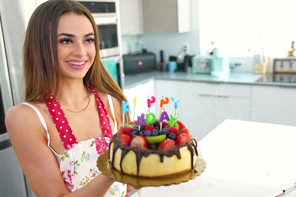 'Geburtstag'-Szene aus Nikki Nicole - Dirty Little Darlings