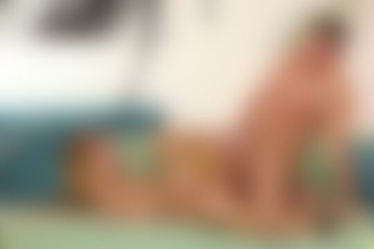 'Sexspielzeug'-Szene aus Chrissy Fox - Exploring Love Toys