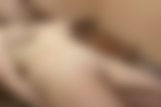 'Sklavin'-Szene aus BDSM Privat: Kurzhaarige Sklavin bespielt