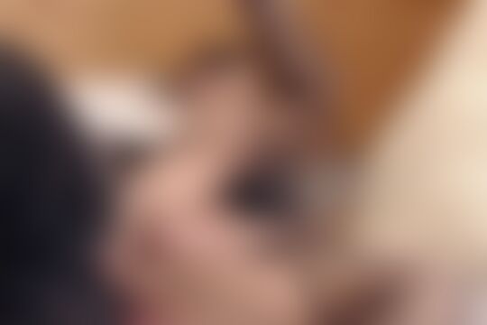 'Vibrator'-Szene aus Sie lässt den gefundenen Vibrator so dolle kreisen das sie sich über den harten Schwanz sehr freut