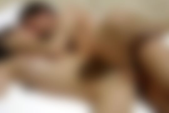 'Pool'-Szene aus Ficken am Pool mit wunderschönem brunettem Babe