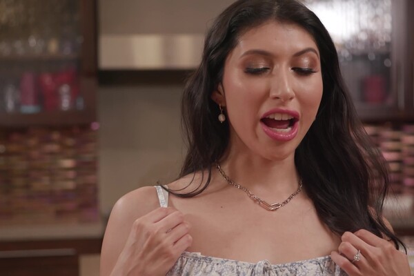 'Party'-Szene aus Penelope Woods - Dicked-Down At The Dinner Party